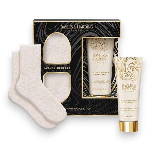Picture of BAYLIS&HARDING MANDARIN & GRAPEFRUIT LUXURY FOOT CARE GIFT S